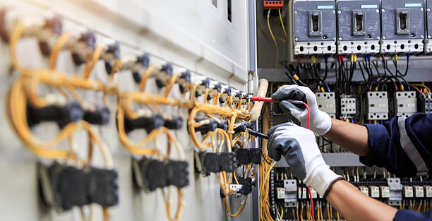 Professional Electrician technician working in Golden Valley, MN